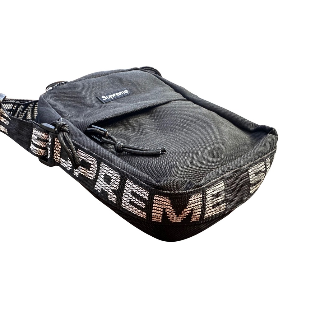 Supreme SS18 Shoulder Bag Black Cordura Nylon Logo Strap Crossbody Box Logo